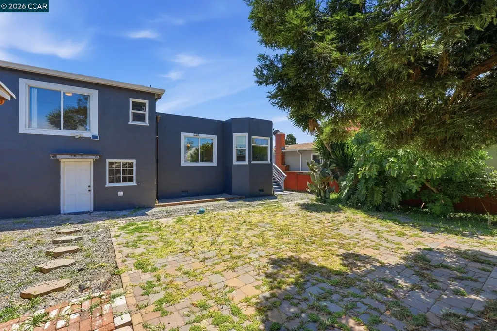 2133 Dunn Avenue Richmond CA 94801