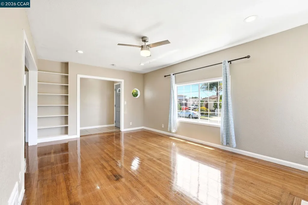2133 Dunn Avenue Richmond CA 94801