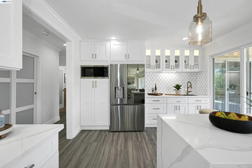 27734 Fallen Leaf Court Hayward CA 94542