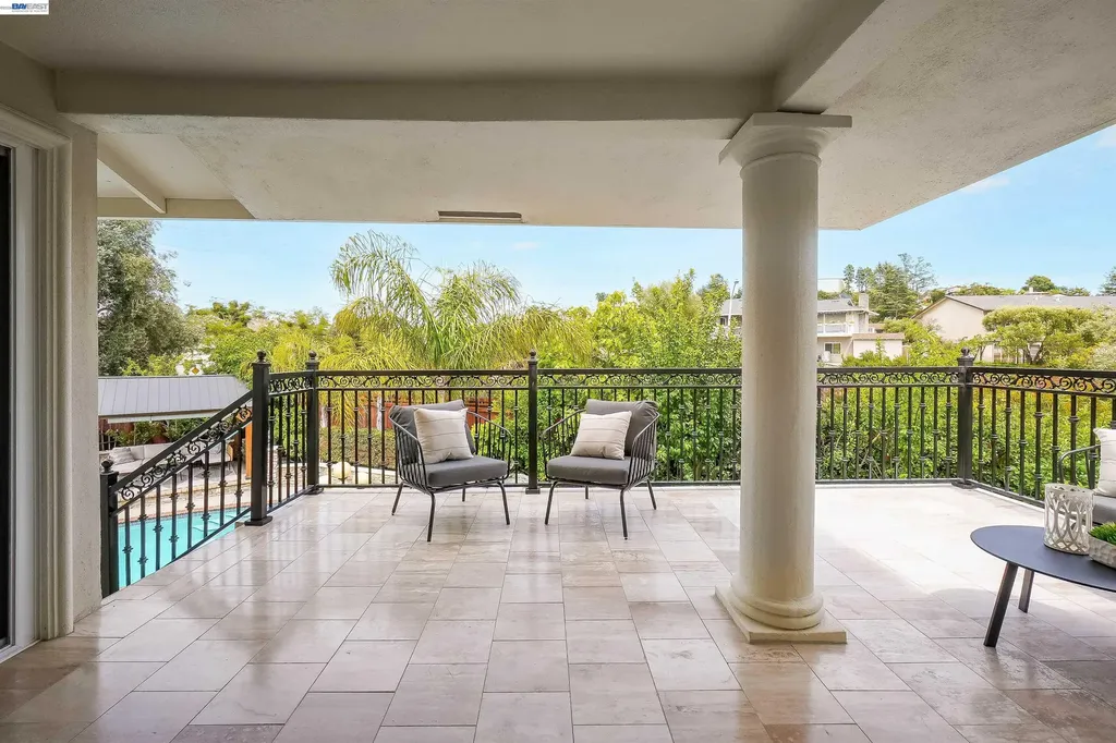 27734 Fallen Leaf Court Hayward CA 94542