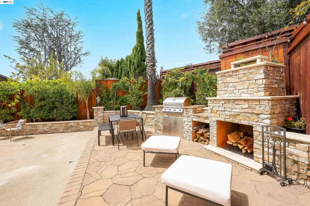 27734 Fallen Leaf Court Hayward CA 94542