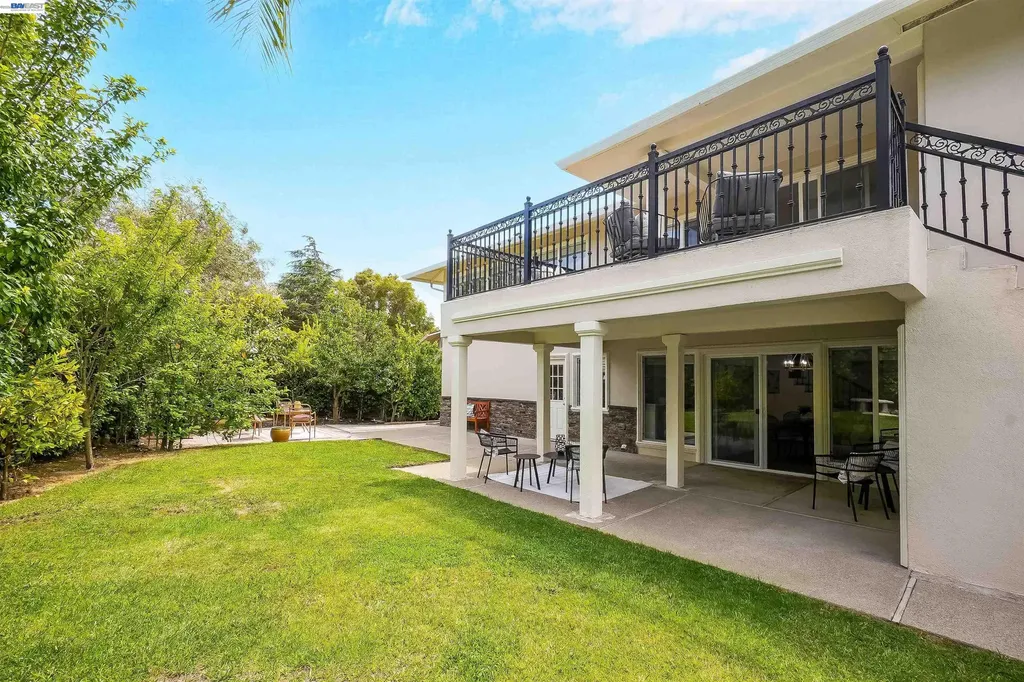 27734 Fallen Leaf Court Hayward CA 94542