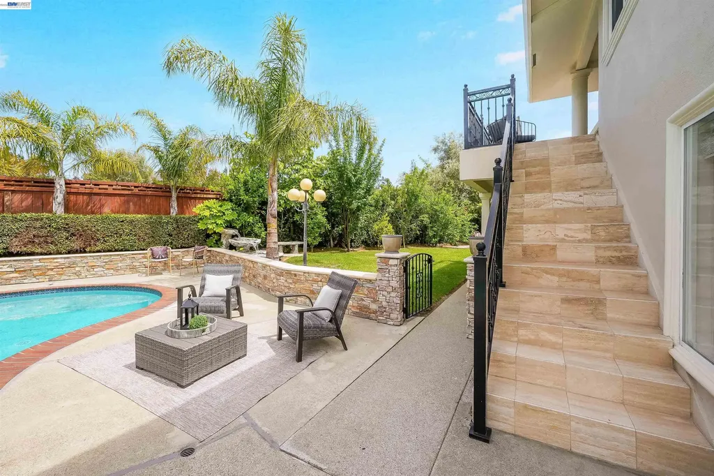27734 Fallen Leaf Court Hayward CA 94542
