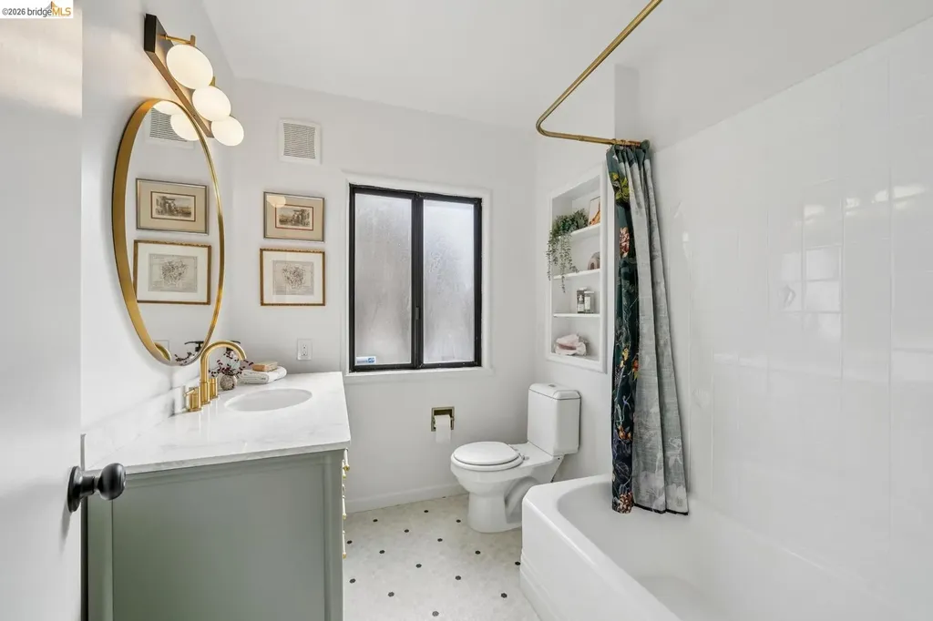 259 Broadmoor Boulevard San Leandro CA 94577