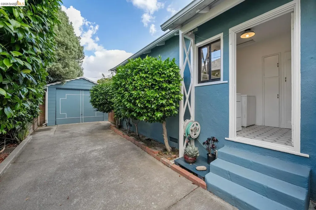 259 Broadmoor Boulevard San Leandro CA 94577