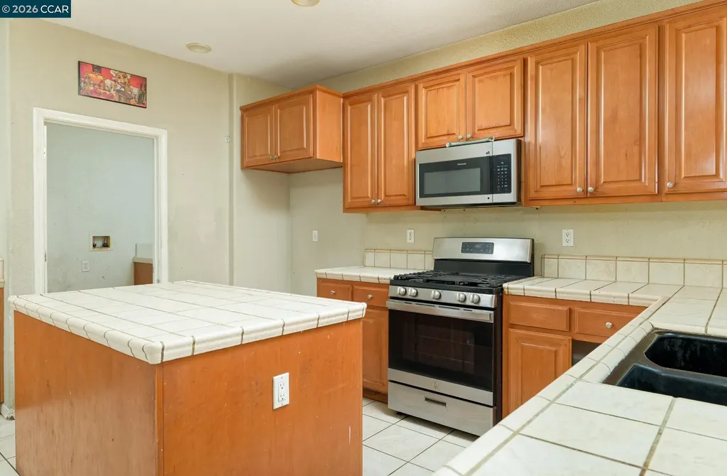 129 Picasso Drive Oakley CA 94561