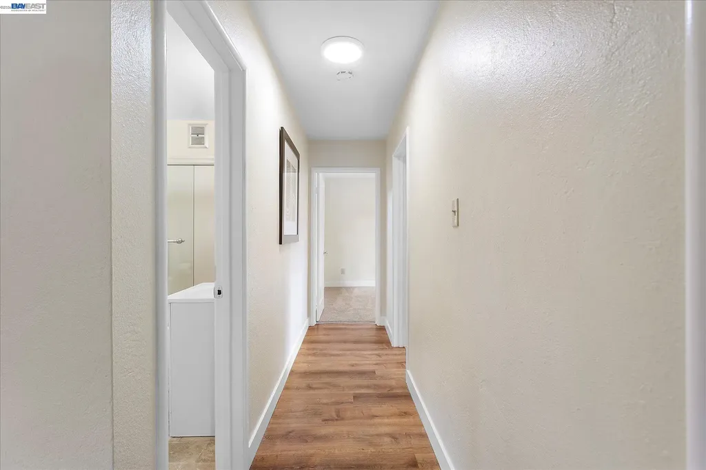 28122 10th Street Hayward CA 94544