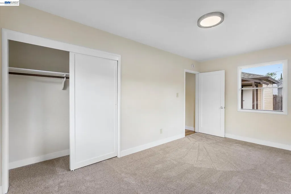 28122 10th Street Hayward CA 94544