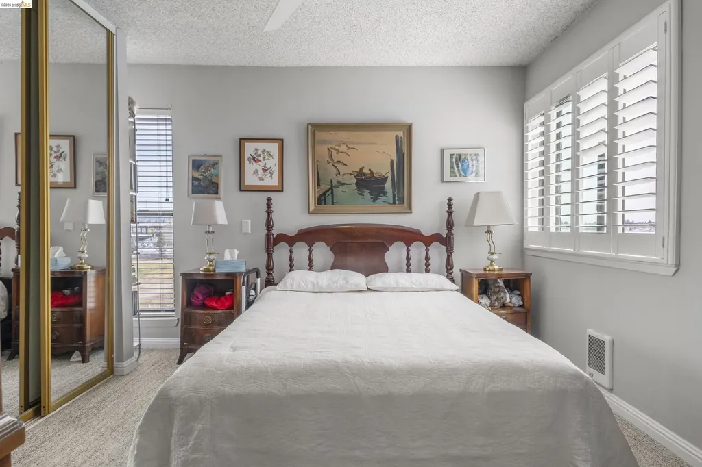 1 Embarcadero Oakland CA 94607