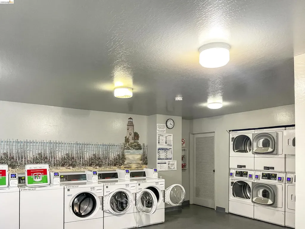 1 Embarcadero Oakland CA 94607