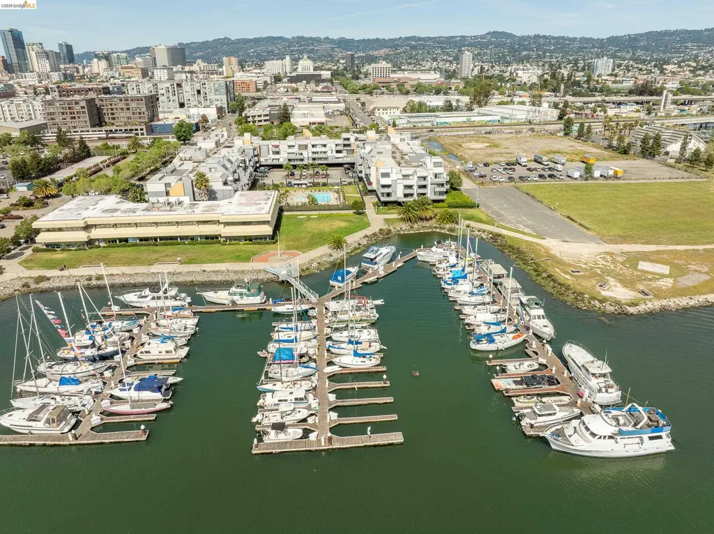 1 Embarcadero Oakland CA 94607