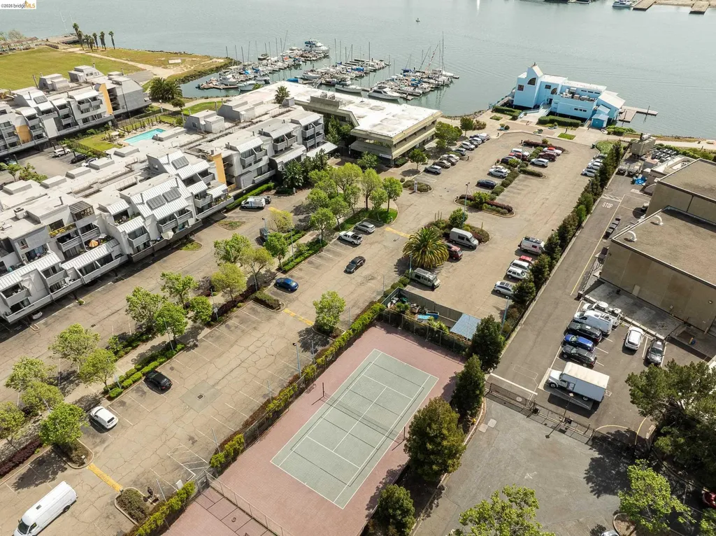 1 Embarcadero Oakland CA 94607