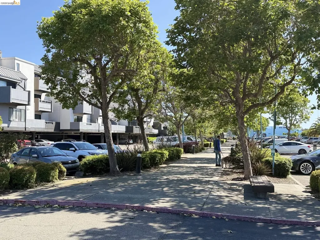 1 Embarcadero Oakland CA 94607