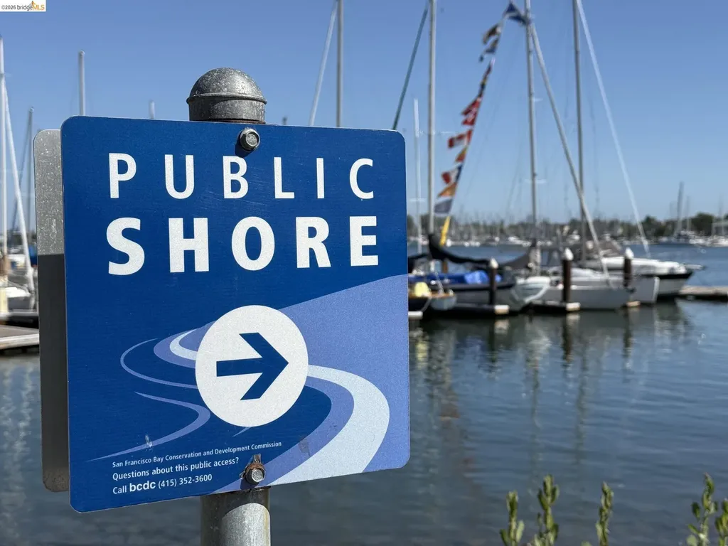 1 Embarcadero Oakland CA 94607
