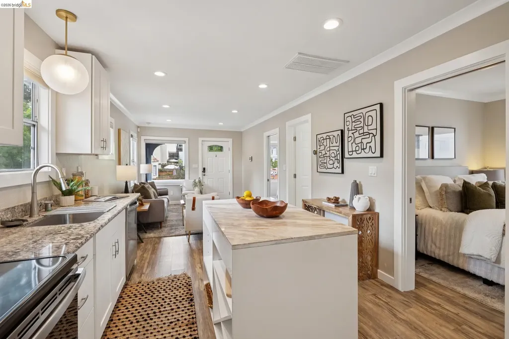 4006 Laurel Avenue Oakland CA 94602