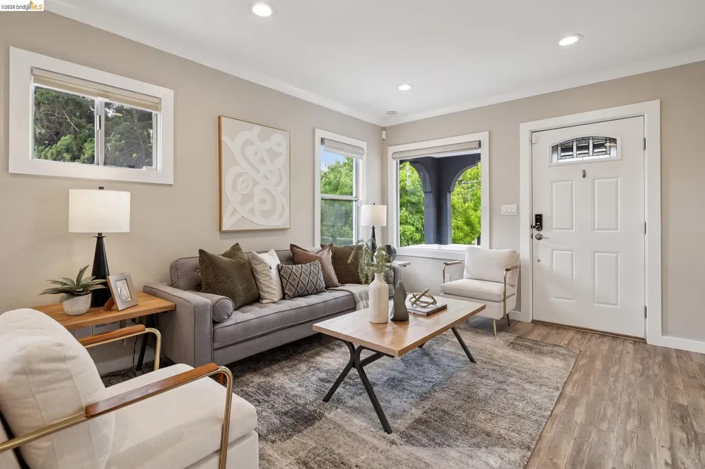 4006 Laurel Avenue Oakland CA 94602