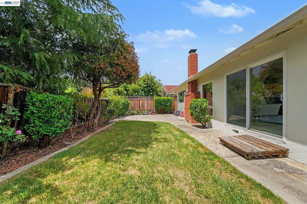1283 Laguna Street Livermore CA 94550