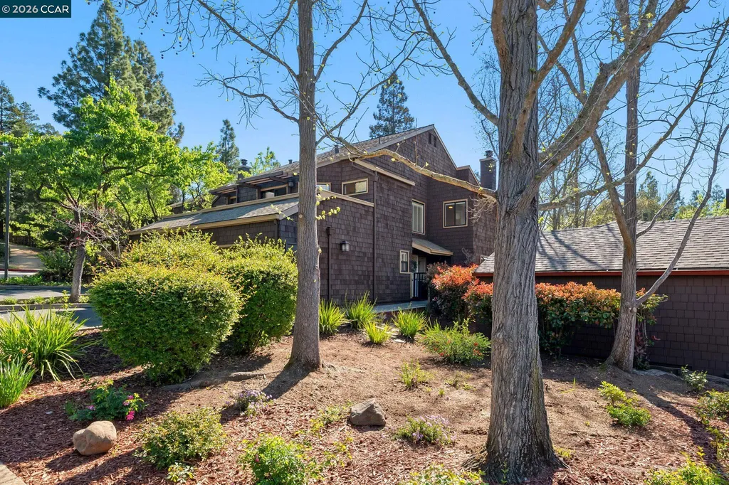 1 Chorley Walk Pleasant Hill CA 94523