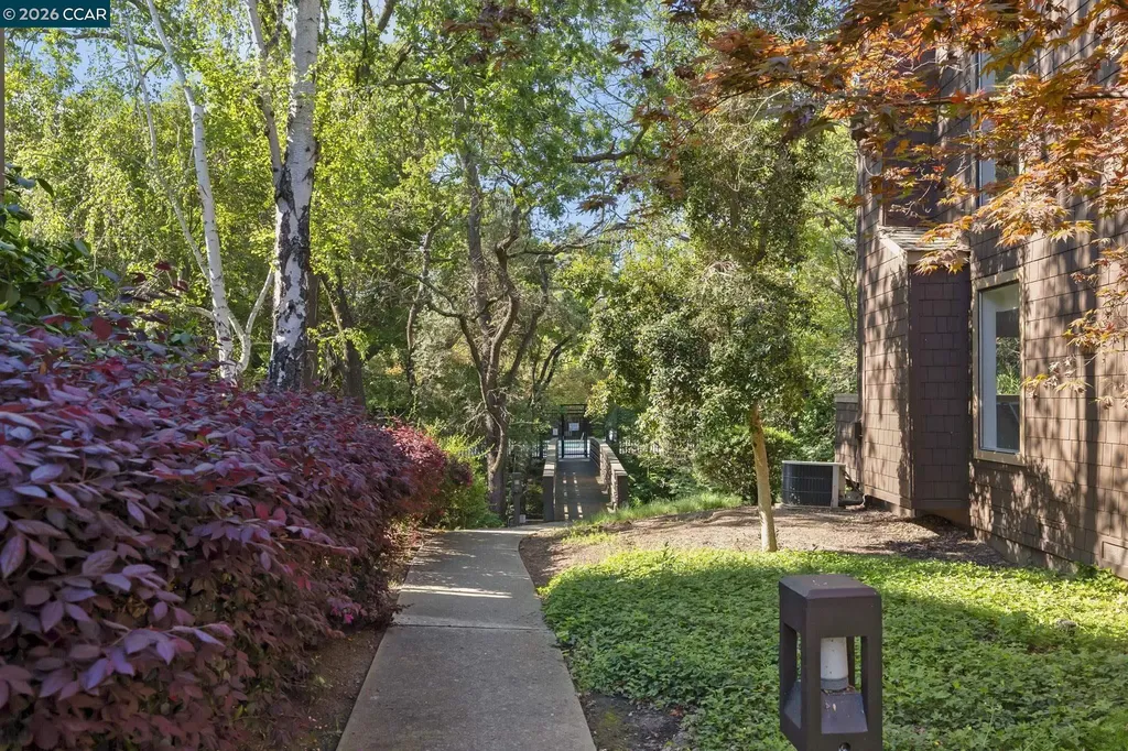 1 Chorley Walk Pleasant Hill CA 94523