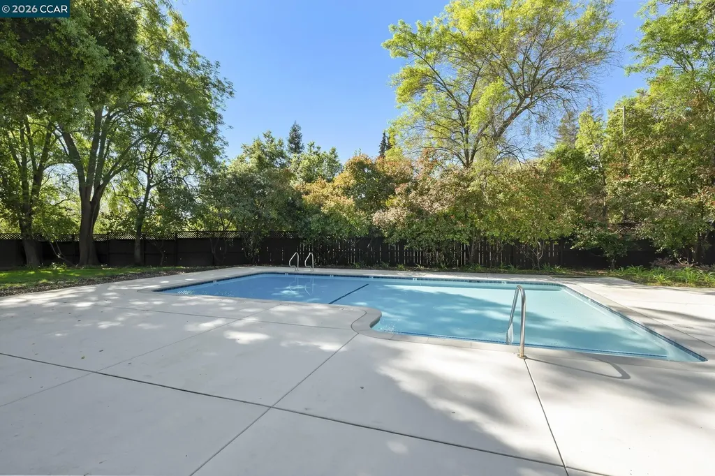 1 Chorley Walk Pleasant Hill CA 94523