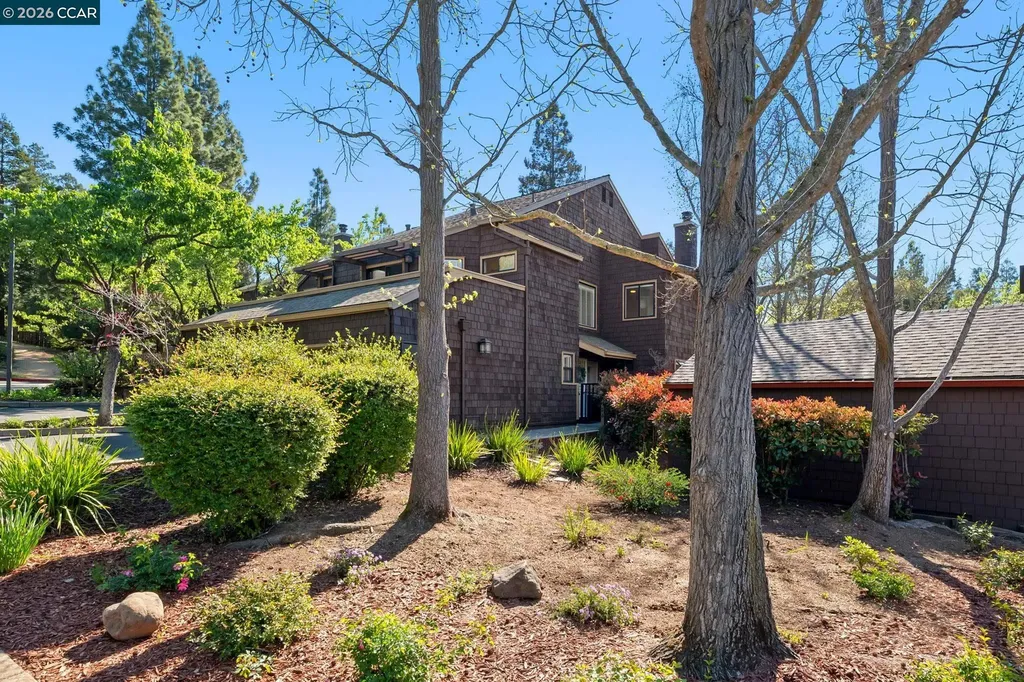 1 Chorley Walk Pleasant Hill CA 94523
