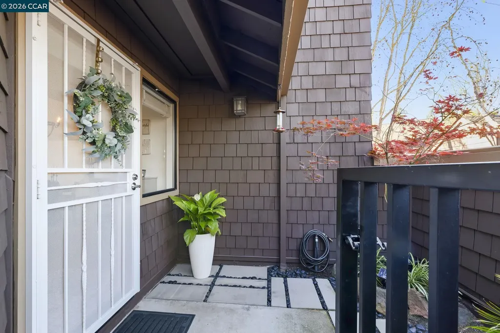 1 Chorley Walk Pleasant Hill CA 94523