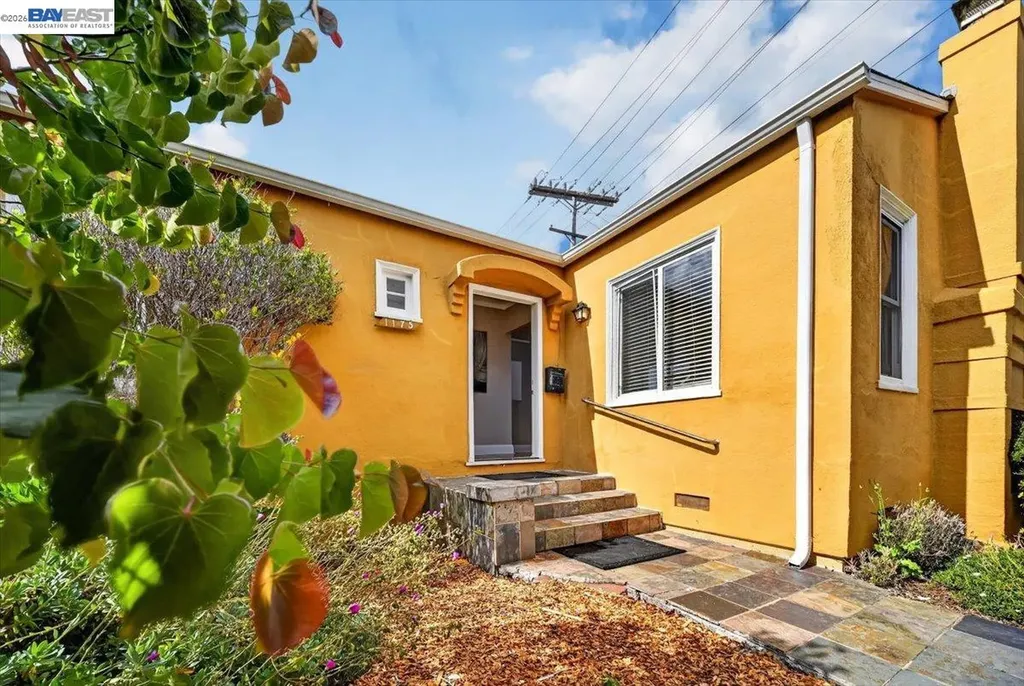 1175 Camelia Street Berkeley CA 94702