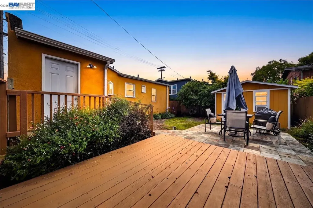 1175 Camelia Street Berkeley CA 94702