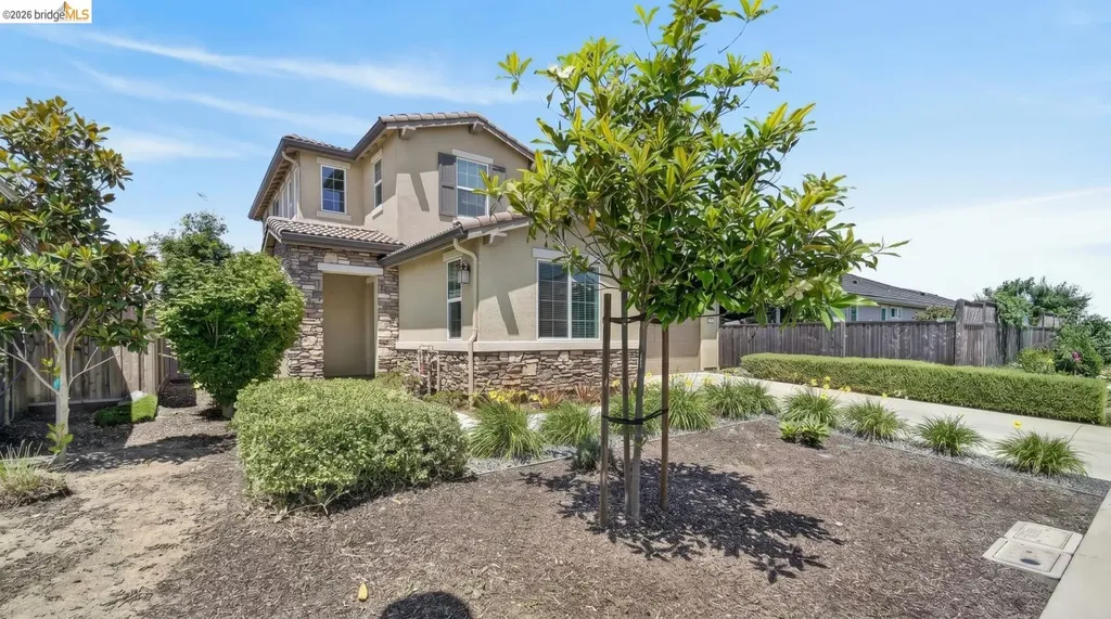 669 Longmont Drive Oakley CA 94561