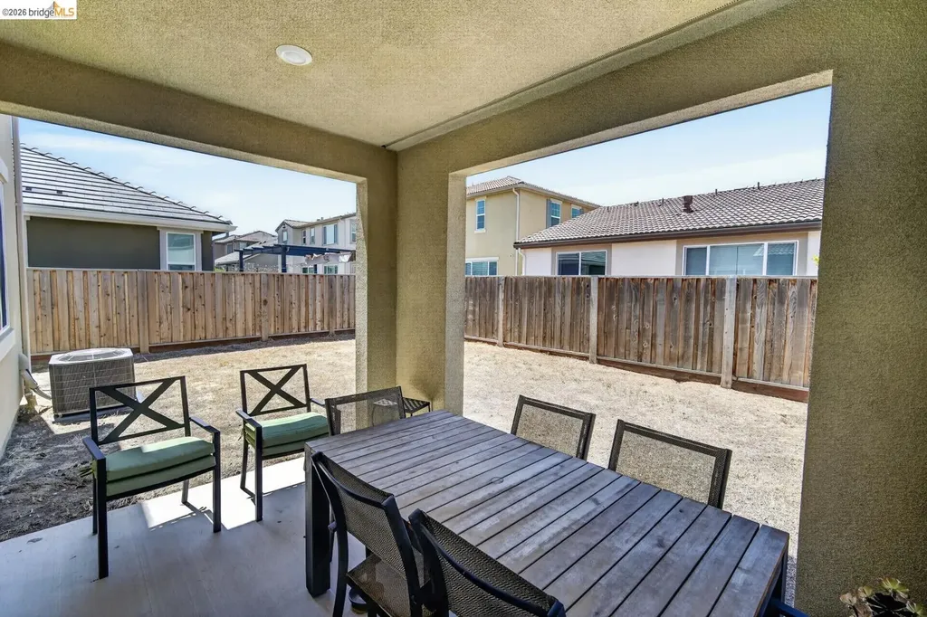 669 Longmont Drive Oakley CA 94561