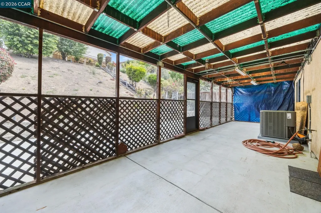 1402 Legend Circle Vallejo CA 94591