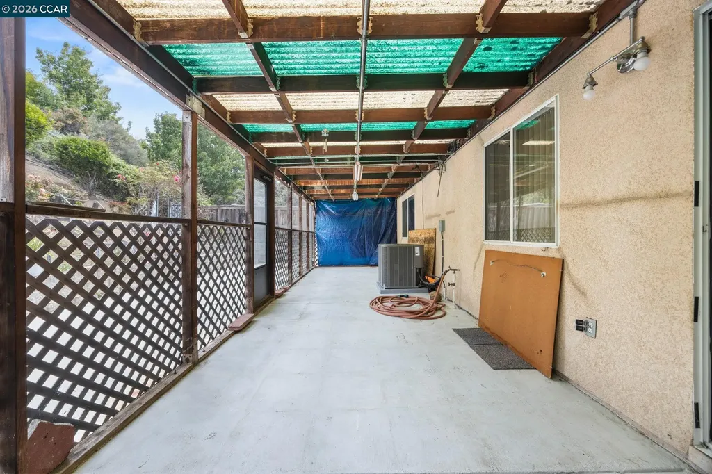 1402 Legend Circle Vallejo CA 94591
