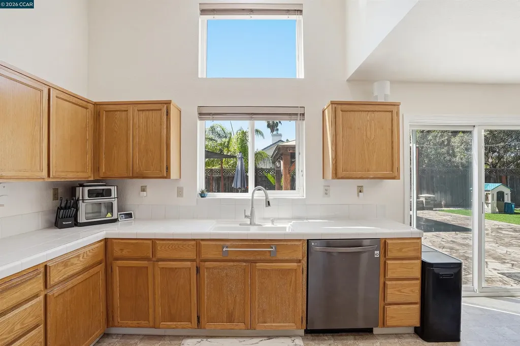 5217 Turf Court Antioch CA 94531