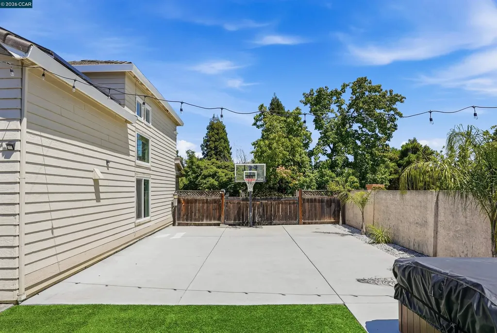 5217 Turf Court Antioch CA 94531