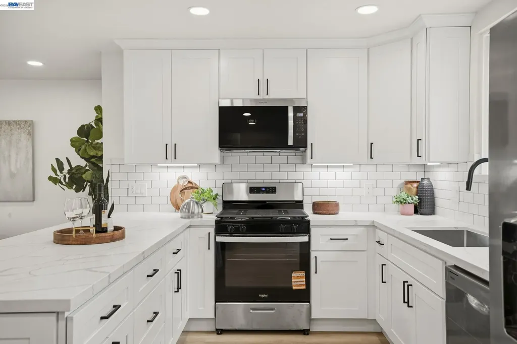 1007 Pleasant Valley Drive Pleasant Hill CA 94523