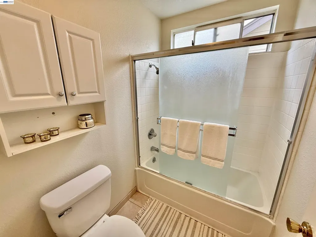 3835 Yorkshire San Leandro CA 94578
