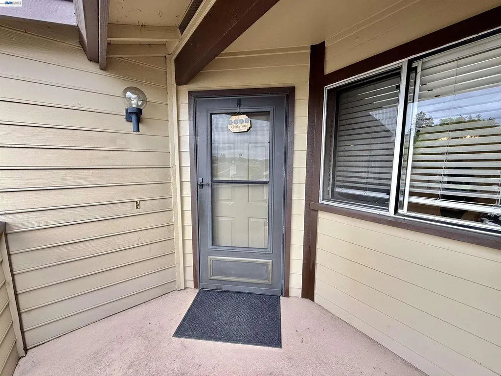 3835 Yorkshire San Leandro CA 94578