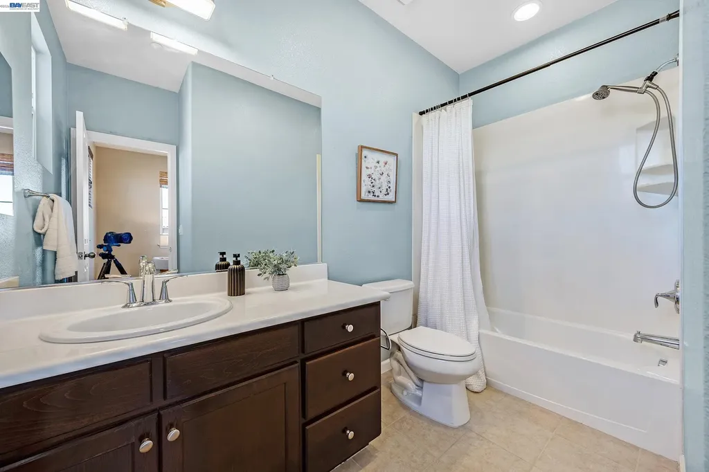 5216 Fioli Loop San Ramon CA 94582