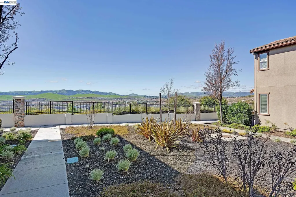 5216 Fioli Loop San Ramon CA 94582
