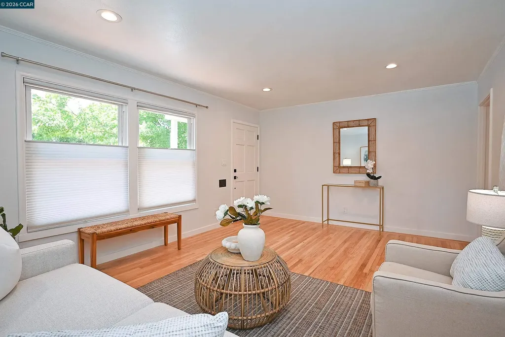 2831 Bonifacio Street Concord CA 94519