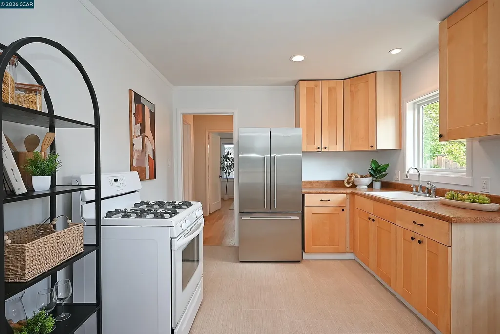 2831 Bonifacio Street Concord CA 94519
