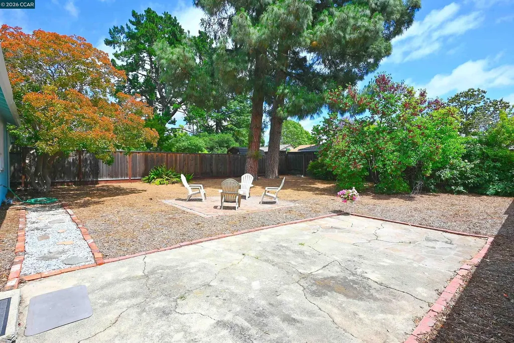 2831 Bonifacio Street Concord CA 94519