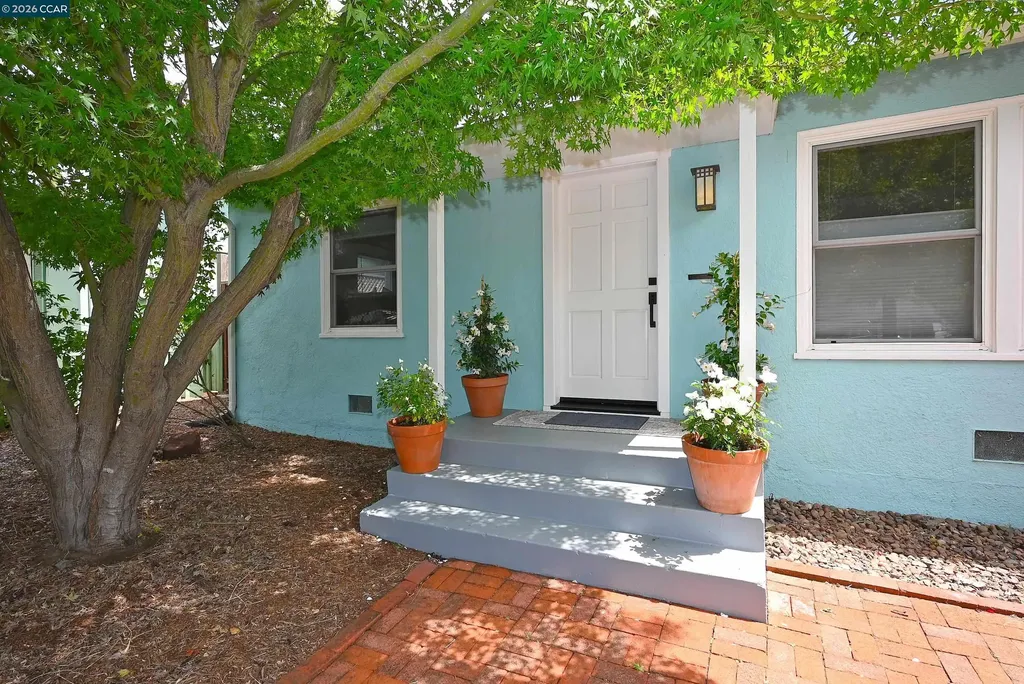 2831 Bonifacio Street Concord CA 94519