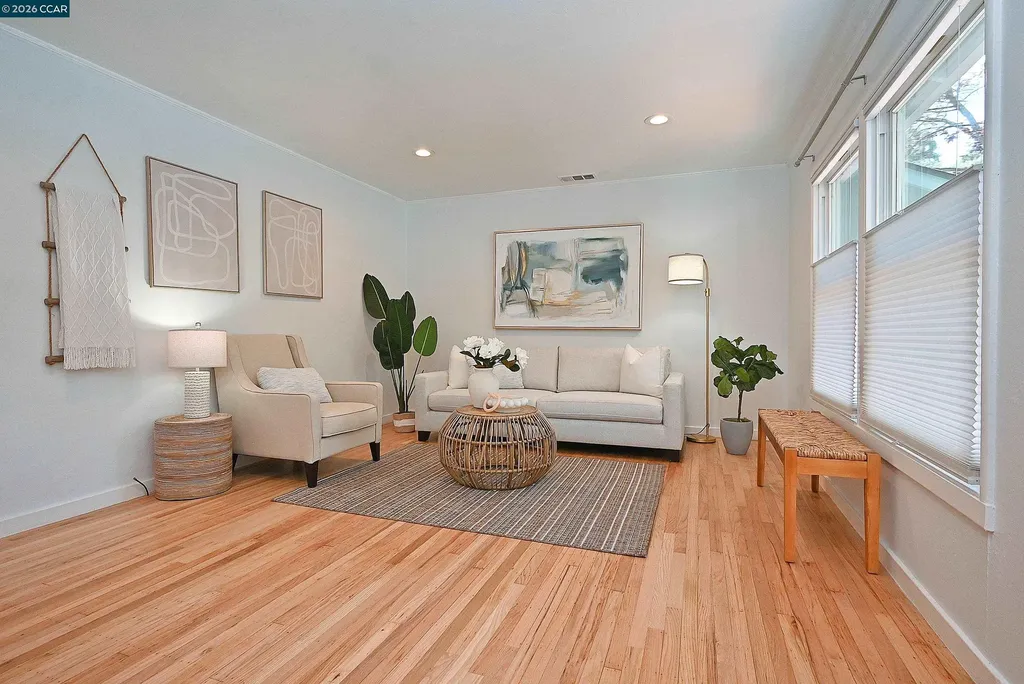 2831 Bonifacio Street Concord CA 94519