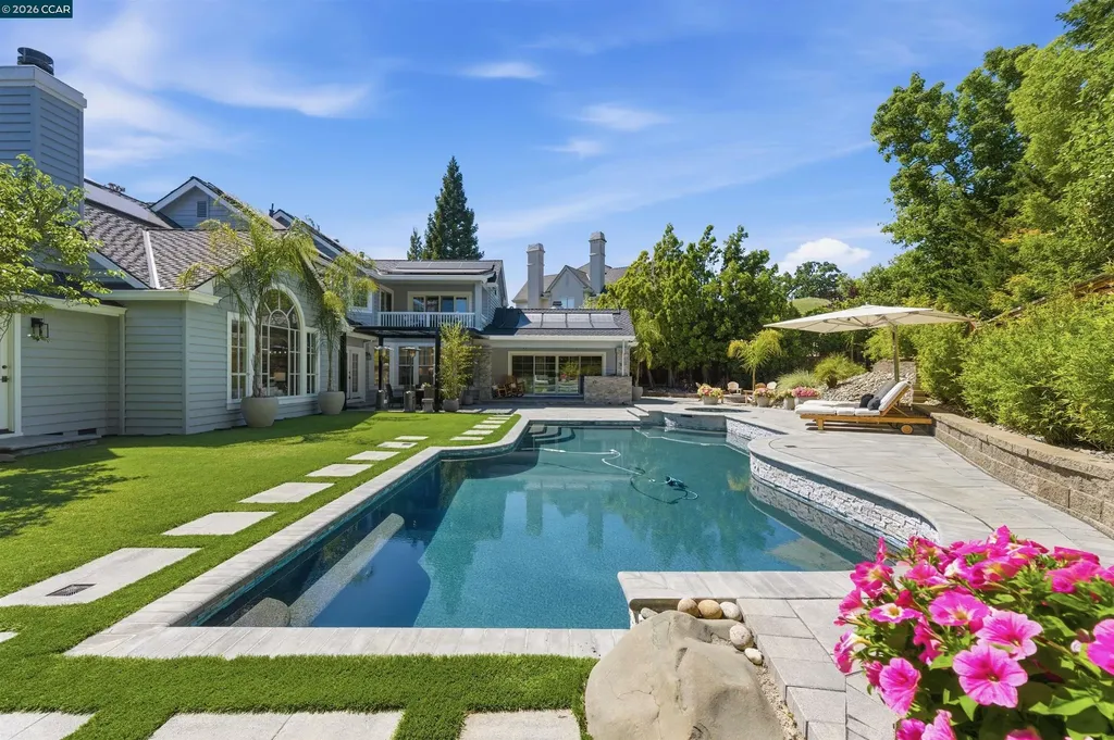 8 Hunters Terrace Danville CA 94506