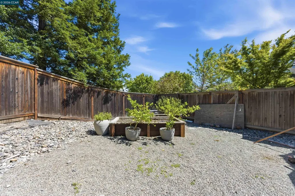 8 Hunters Terrace Danville CA 94506