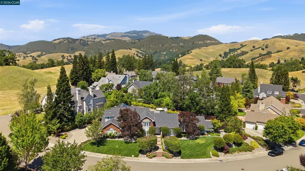 8 Hunters Terrace Danville CA 94506