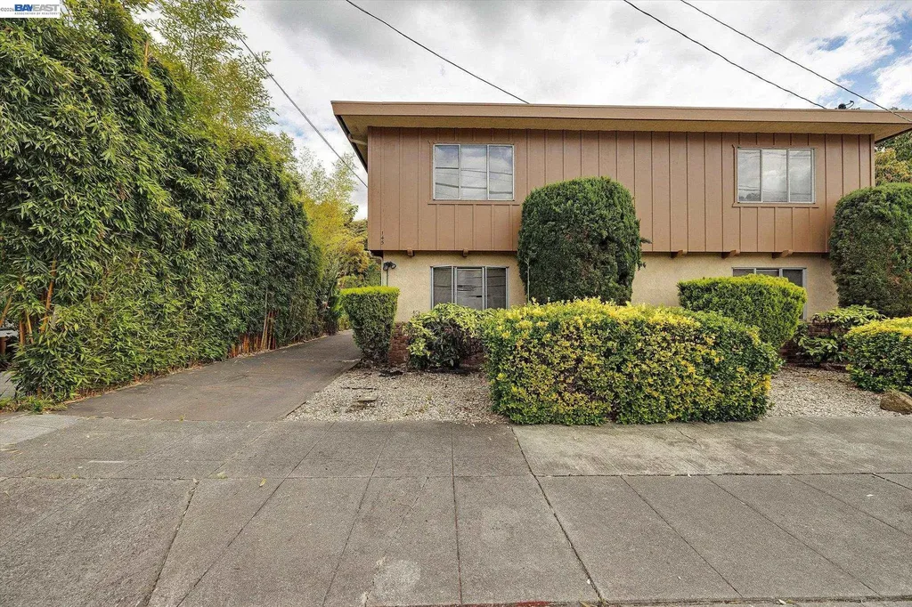 145 Chumalia Street San Leandro CA 94577