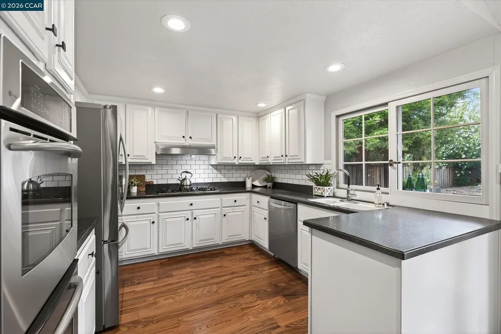 602 Creekmore Court Walnut Creek CA 94598