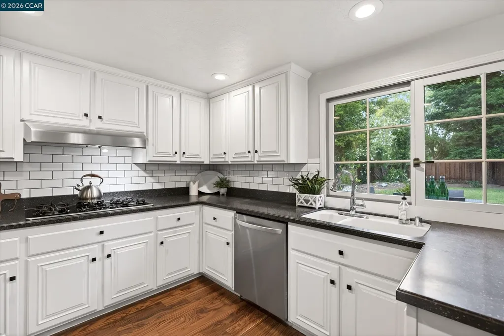 602 Creekmore Court Walnut Creek CA 94598